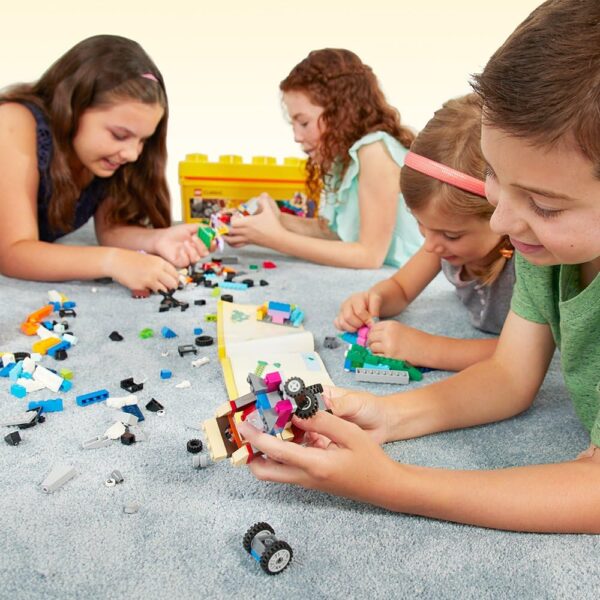 LEGO Classic Medium Creative Brick Box 10696 Building Toy Set - Image 3