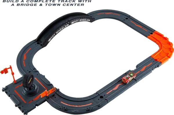Hot Wheels Toy Car Track Set Pack, 10 Track-Building Parts with City Square - Image 3